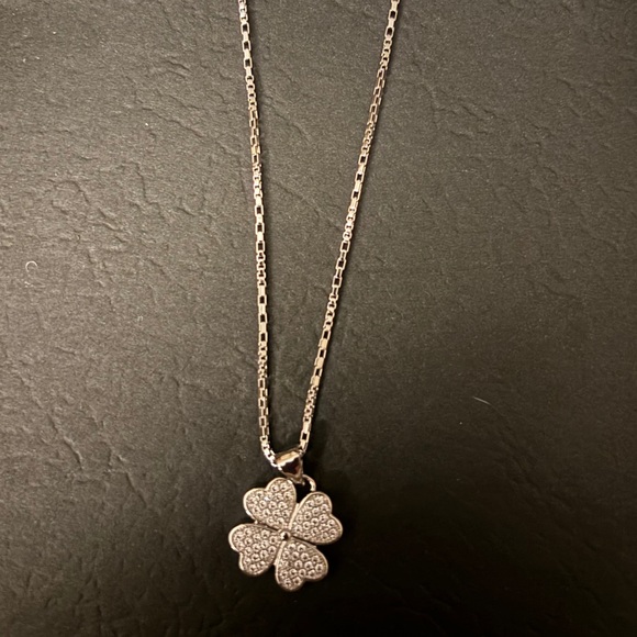 Baublebar White GP Stainless Steel Four Leaf Clover Pendant 18" Chain Necklace - Picture 11 of 13